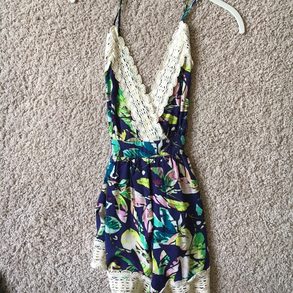 Forever21 Floral Romper - Picture 1 of 3