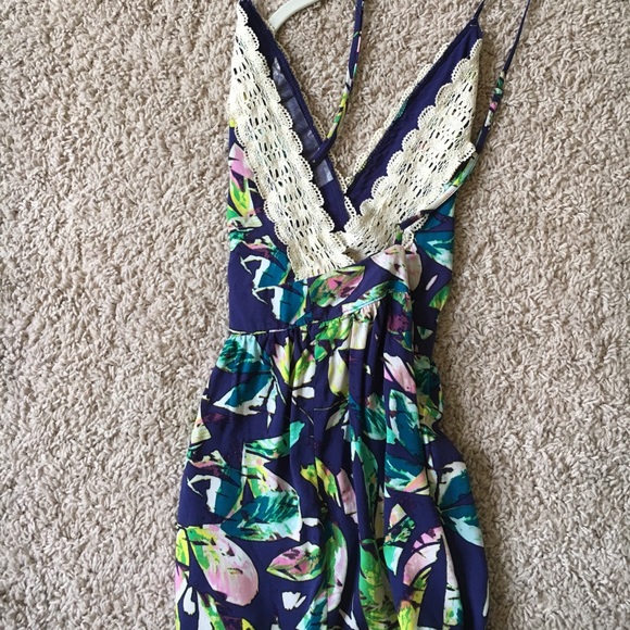 Forever21 Floral Romper - Picture 2 of 3