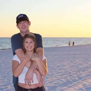 Meet your Posher, Leeanna