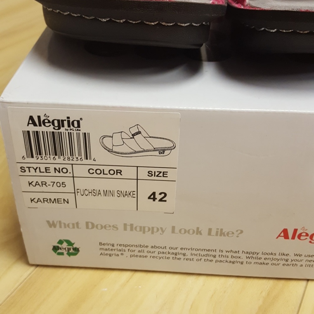 ALEGRIA - Picture 2 of 3