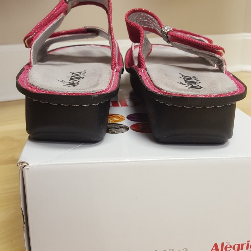 ALEGRIA - Picture 3 of 3