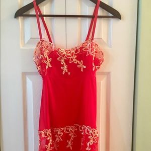 Red and gold nighty size M