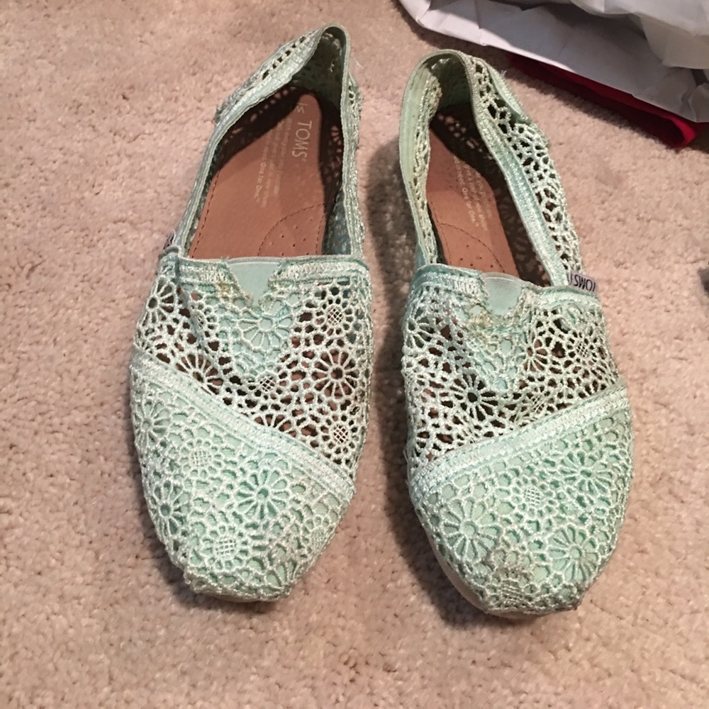 Mint crochet toms