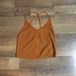 Kendall & Kylie yellow cropped tank top