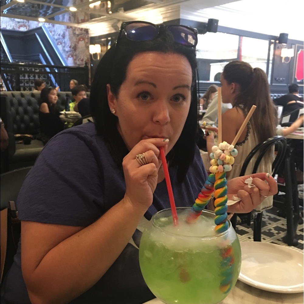 Meet your Posher, Ashley