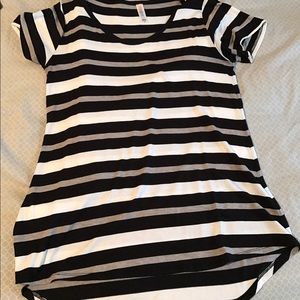 Lularoe Classic T