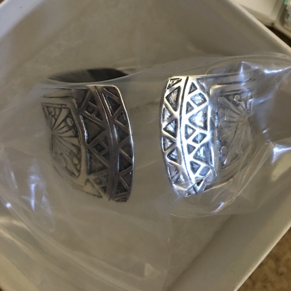 Silpada designs willow hing cuff bracelet - Picture 2 of 6