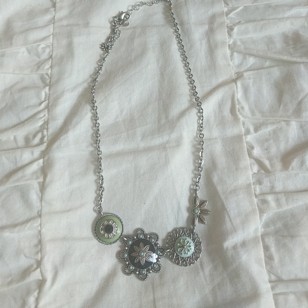 Lia Sophia necklace
