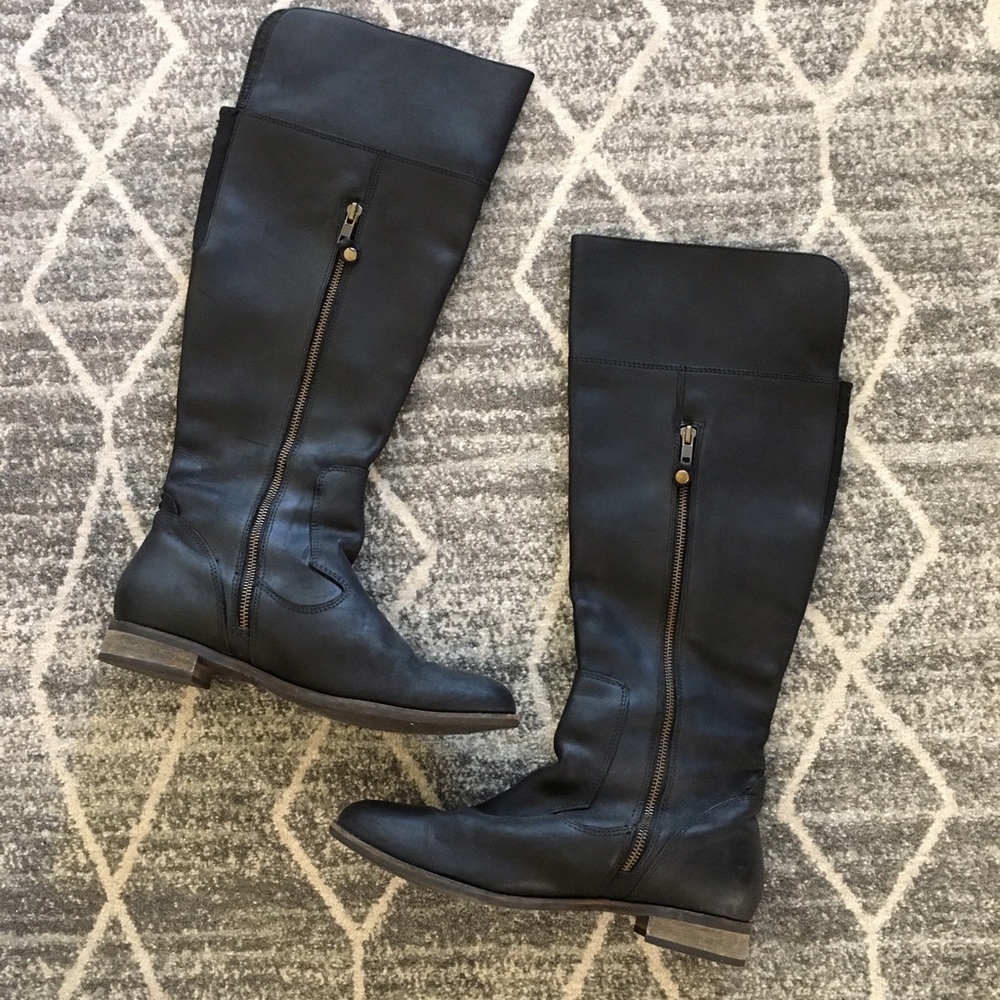 Knee High Leather Boots!