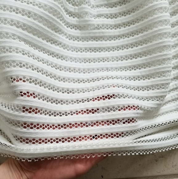 Pleated white skirt - Picture 4 of 8