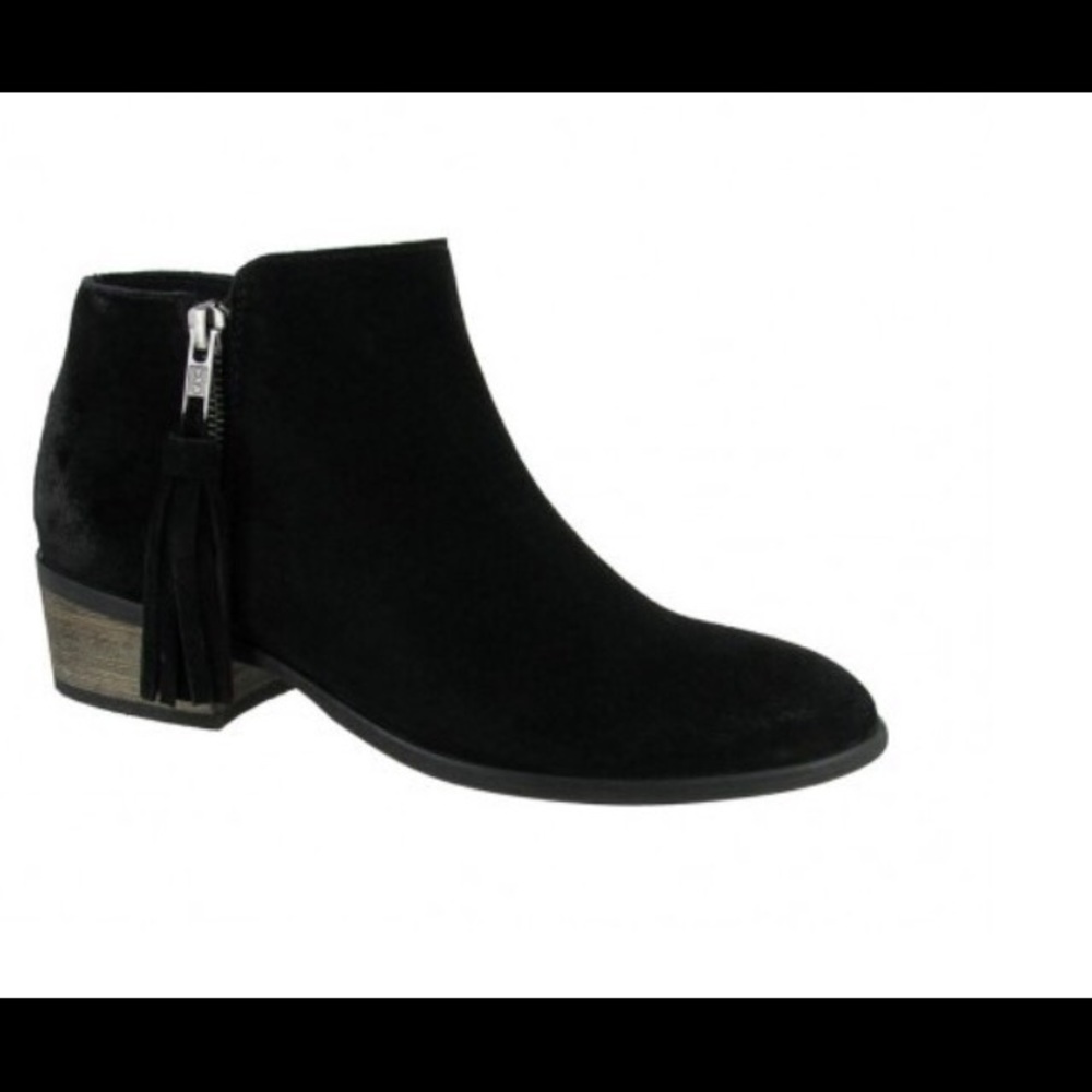 MIA Black Suede Tassle Boots NEVER WORN Brand new