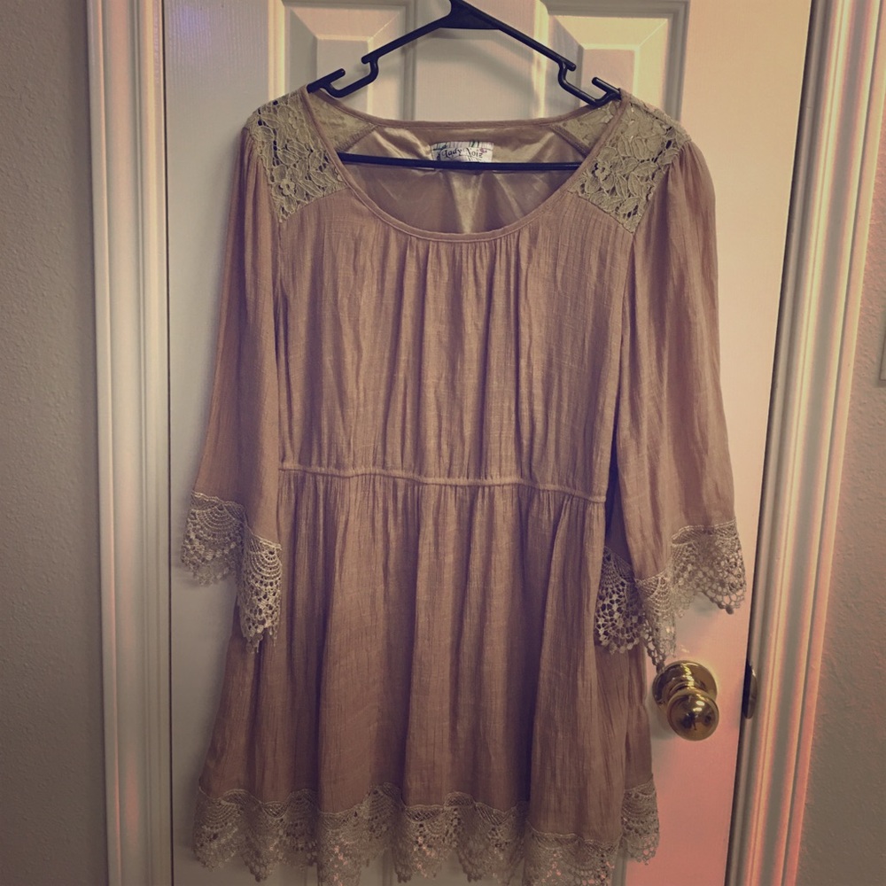 Boutique blouse/tunic..