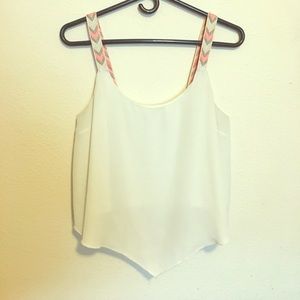 ‼️LAST CHANCE‼️ -White flowy crop top!