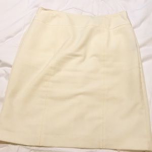 Worthington cream skirt