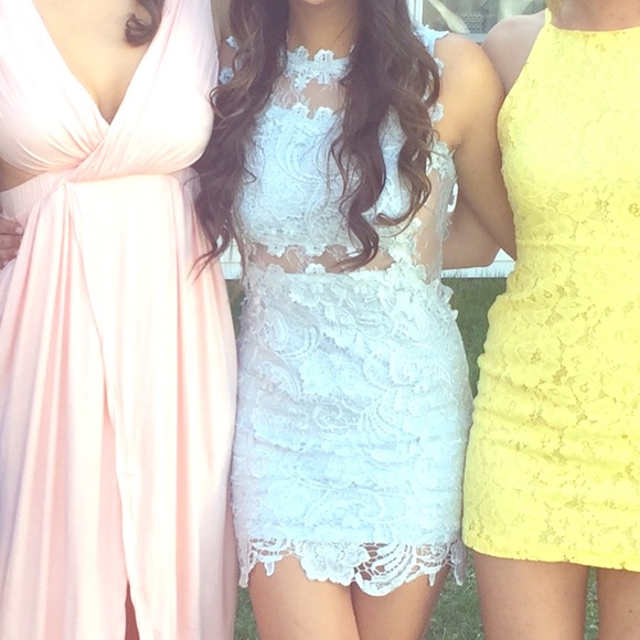 D.Monaco Designs Silver Blue Lace Dress - Picture 2 of 2