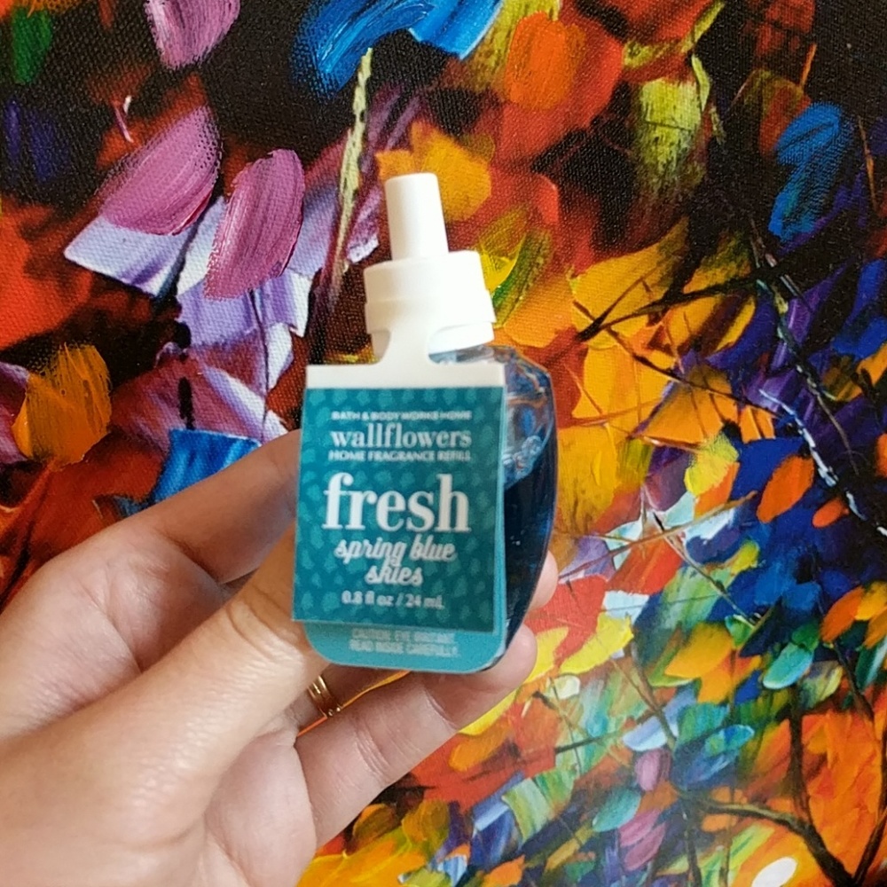 Fresh Spring Blue Skies Wallflower Fragrance