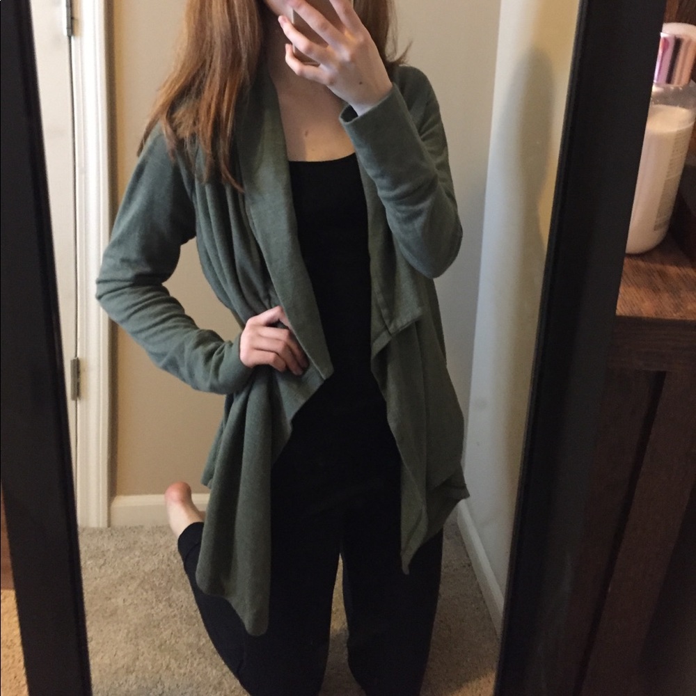Green Splendid Soft Cardigan