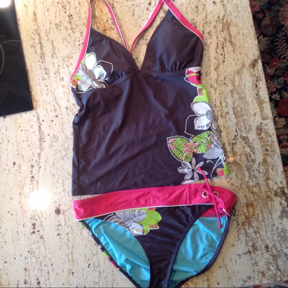 Athleta Tankini