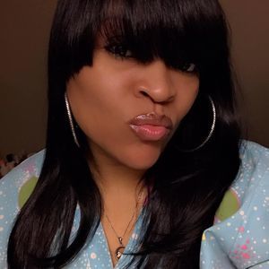 Meet your Posher, Carita