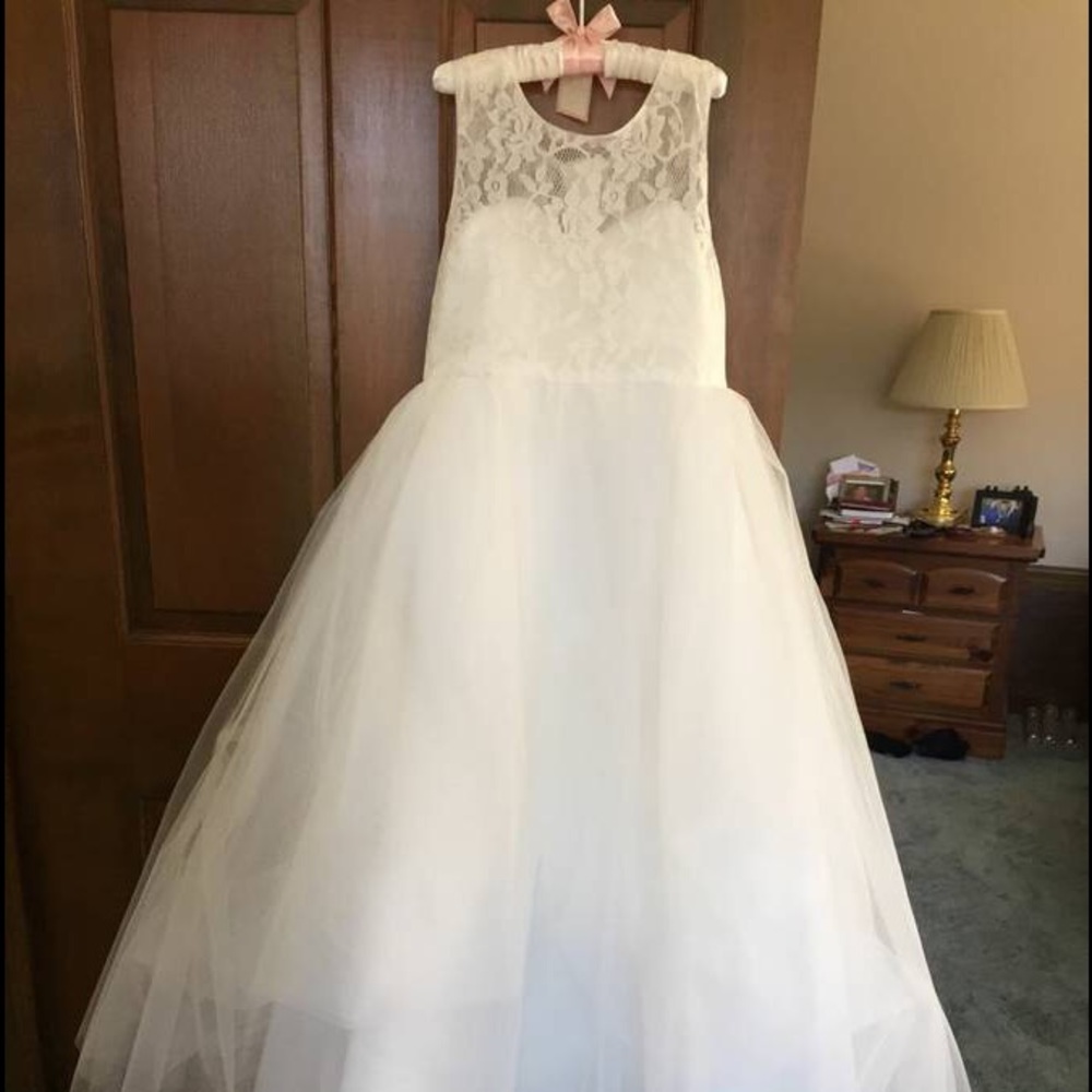 Flower girl dress