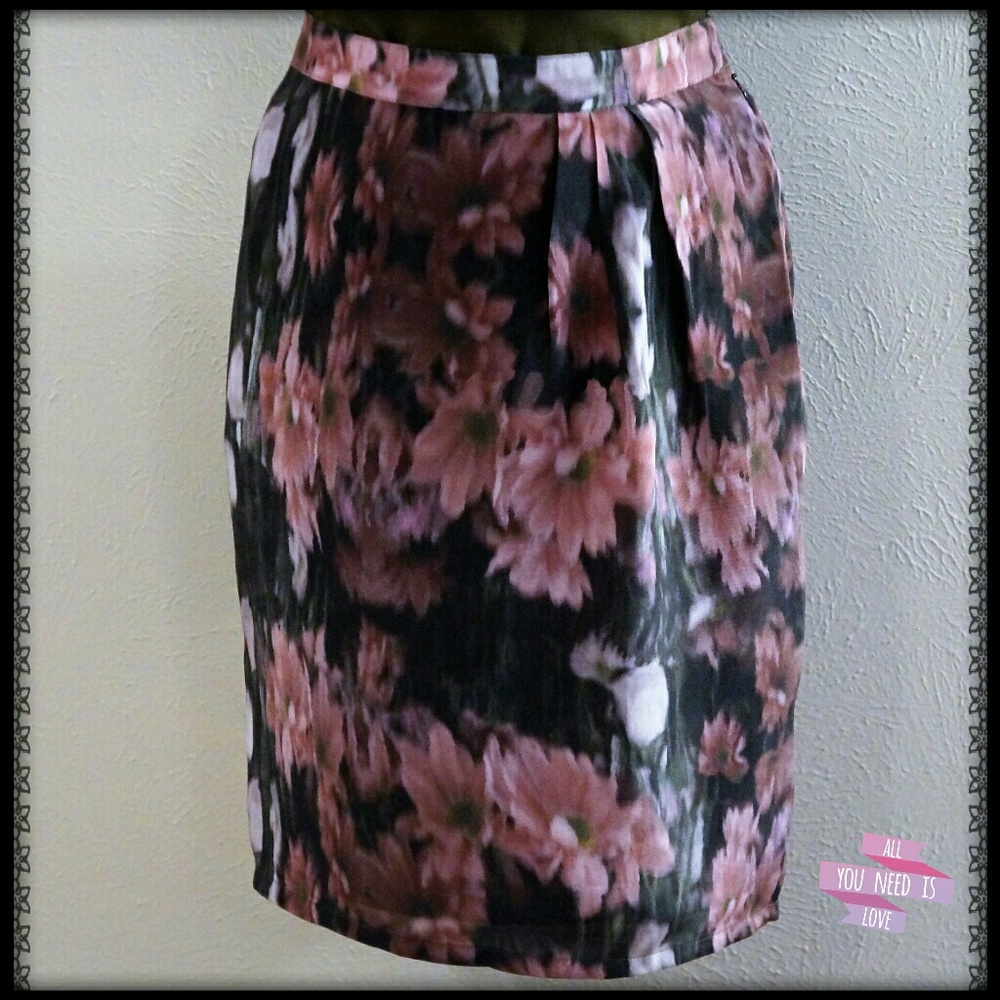 Floral Print everette&k Skirt