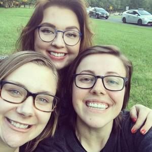 Meet your Posher, Carly