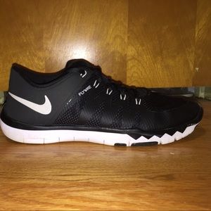 Nike Flywire Free 5.0 size 9