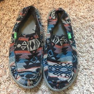 Sanuk Shoes