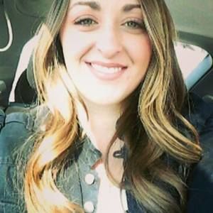 Meet your Posher, Alyssa