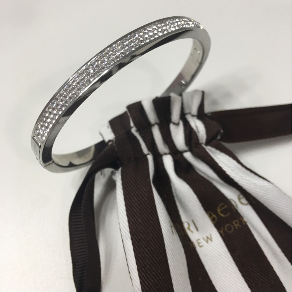 Henri Bendel Swarvorski Bangle