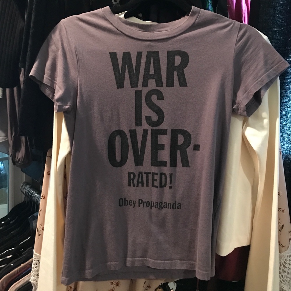 obey tshirt