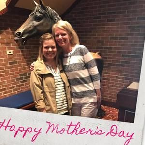 Meet your Posher, Tori