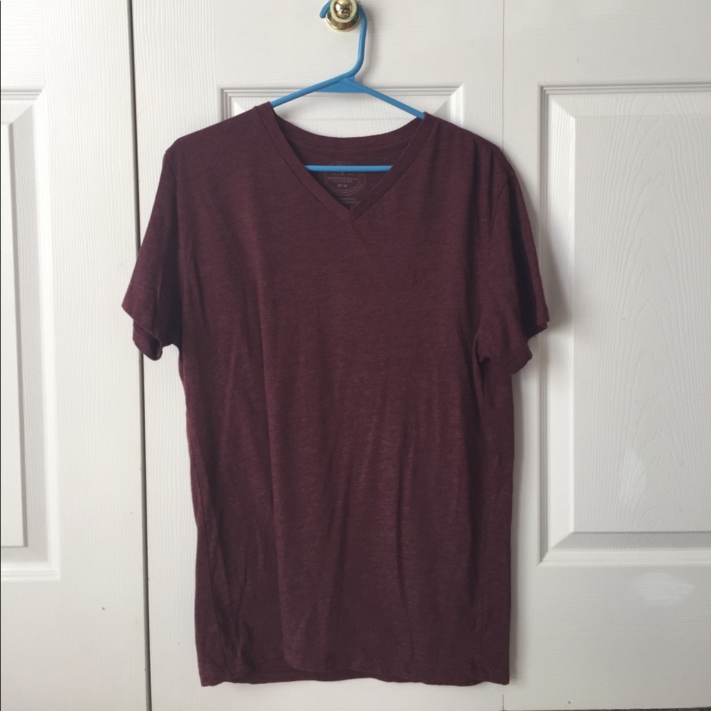 American Eagle Medium Maroon Vneck