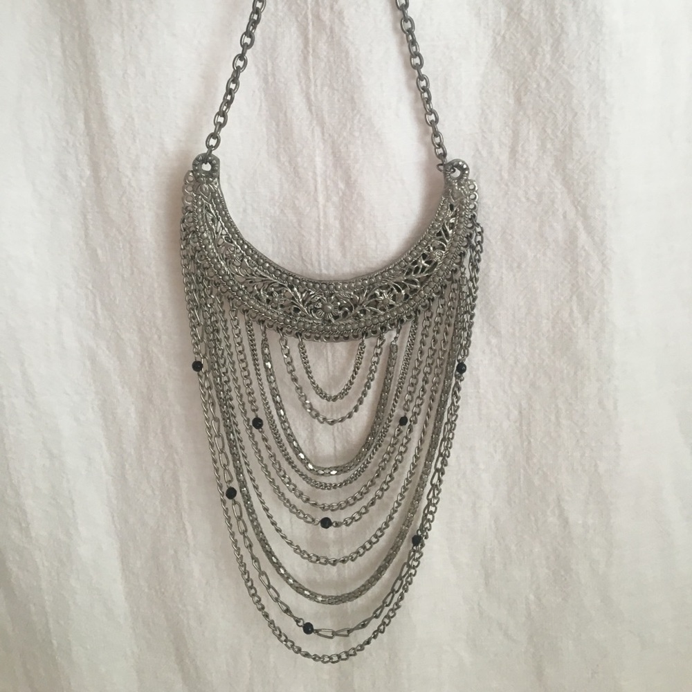 Silver Chains Scoop Necklace