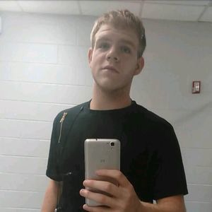 Meet your Posher, Gregory