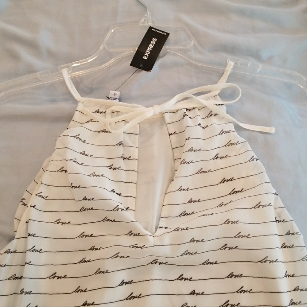 💖💋Express sleeveless top really cute - Picture 3 of 5