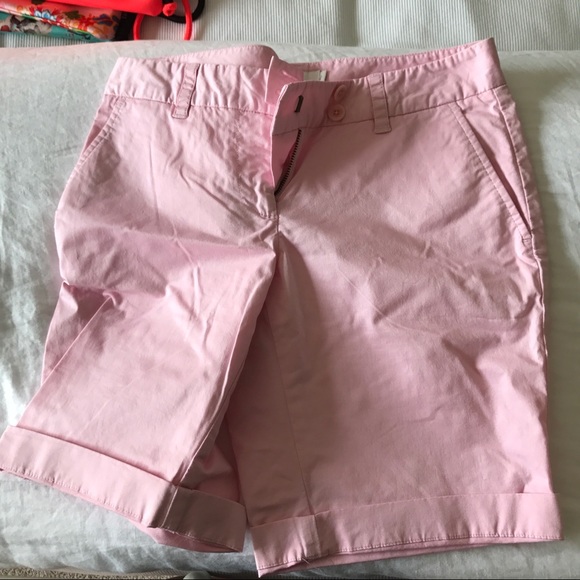 Vineyard Vines Bermuda Shorts - Picture 2 of 4