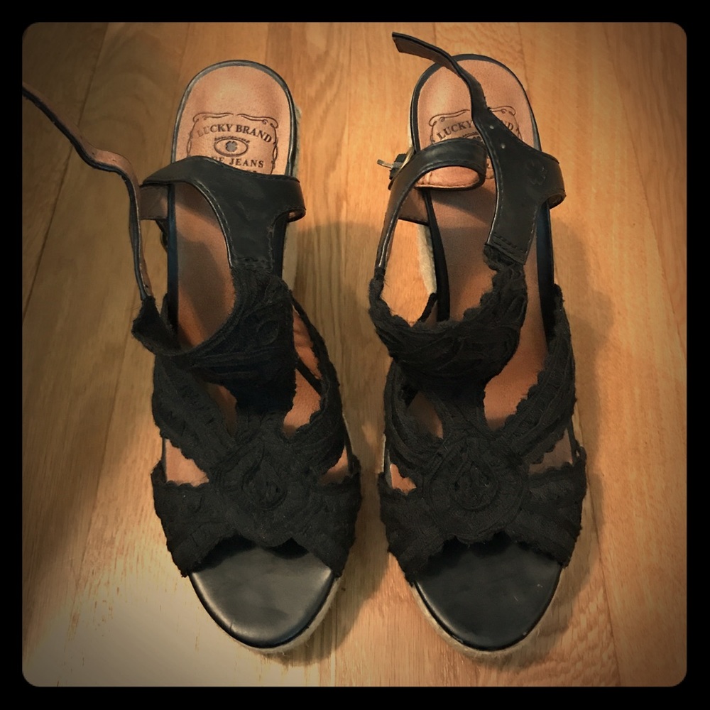 Lucky brand shoes‼️
