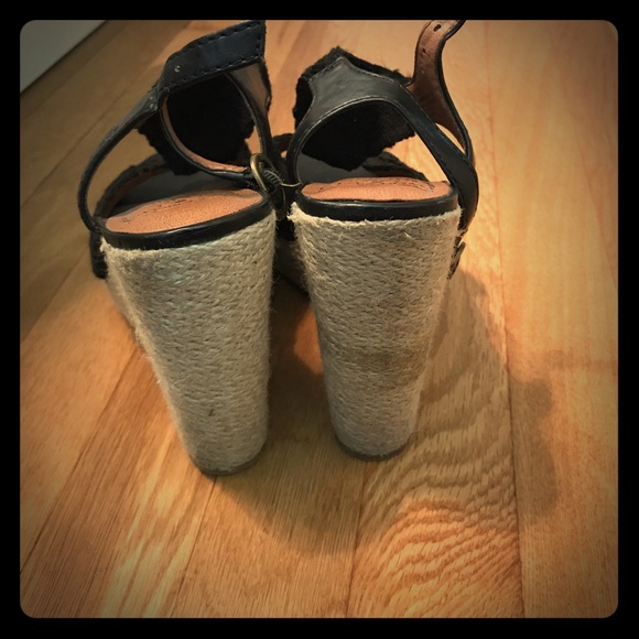 Lucky brand shoes‼️ - Picture 3 of 3