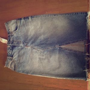 Denim skirt