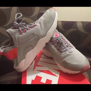 Women nike huaraches