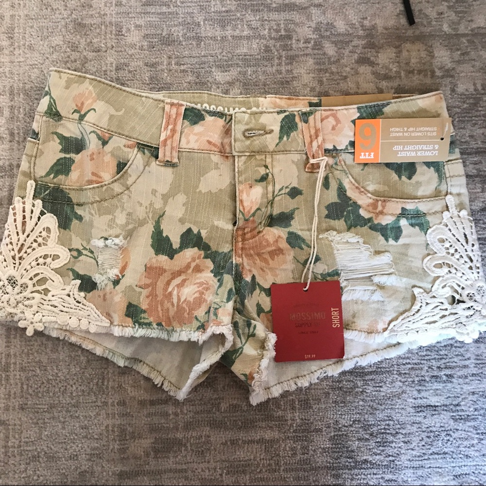 Mossimo supply co floral shorts