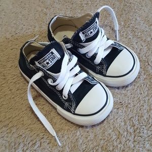 Toddler Converse Size 7T