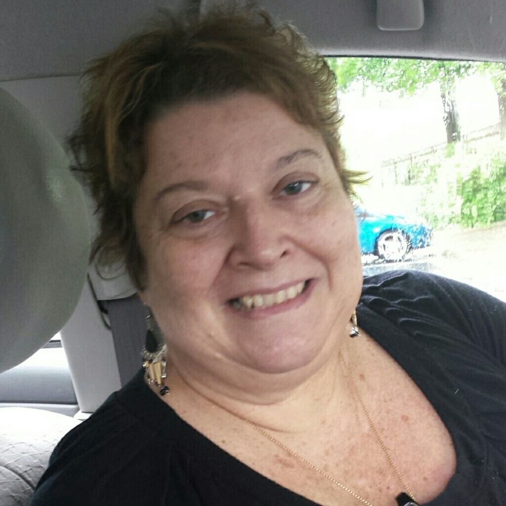 Meet your Posher, Pam