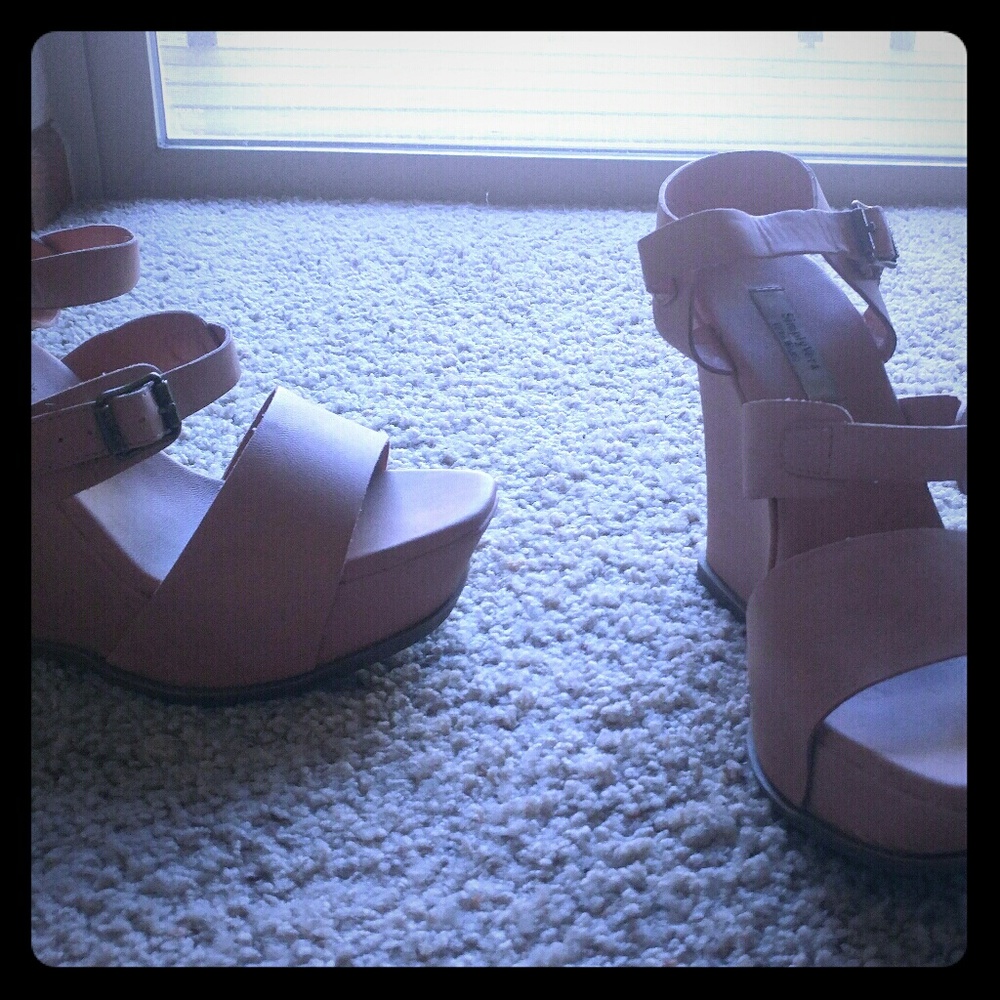 Gently worn Vera Wang wedges