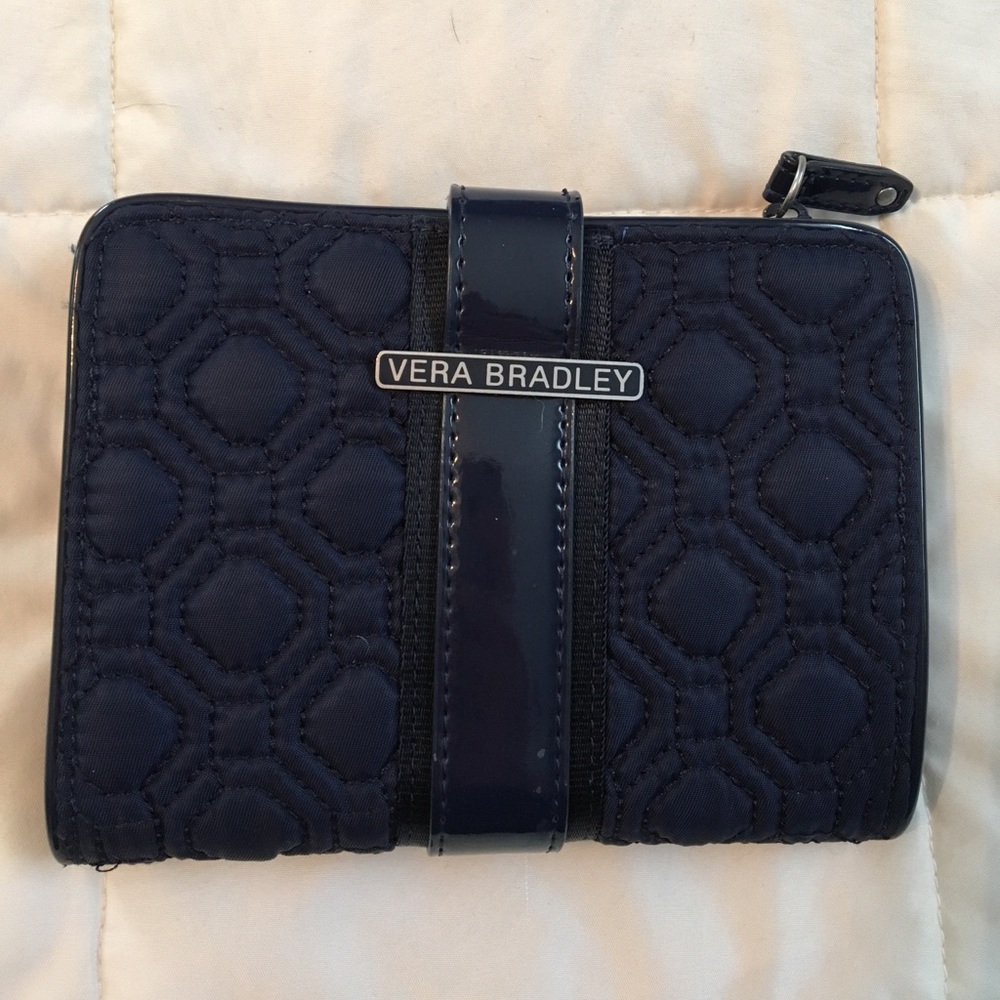 Vera Bradley Wallet in Navy