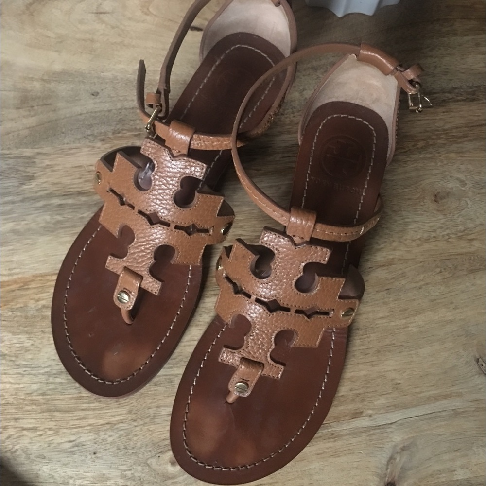 Tory Burch wedge sandal, size 8