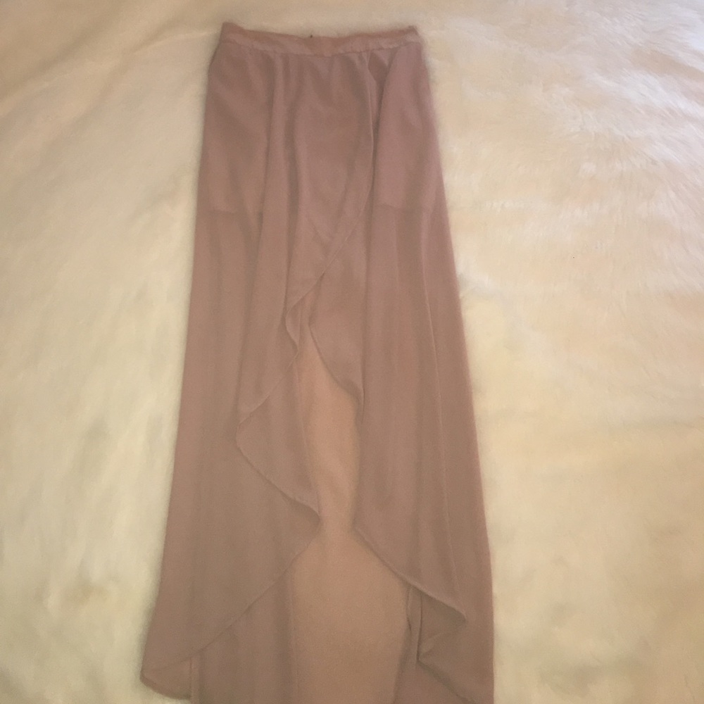 Sheer hi-low skirt with mini skirt lining