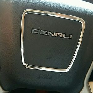 Meet your Posher, Jaime