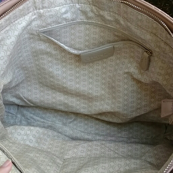 Purse - Picture 2 of 4